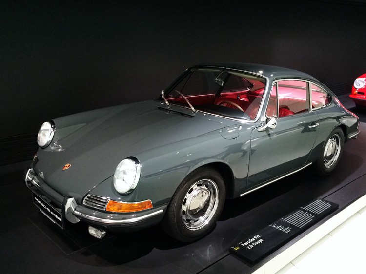 Porsche 911 2.0 Coupé