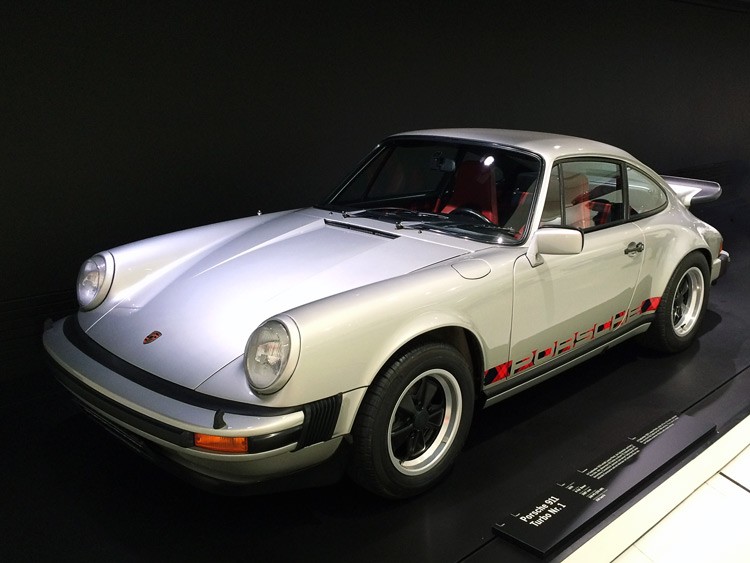 Porsche 911 Turbo